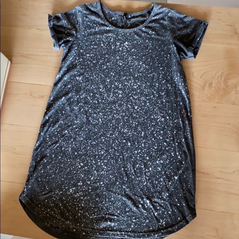 Grey and white tshirt dress